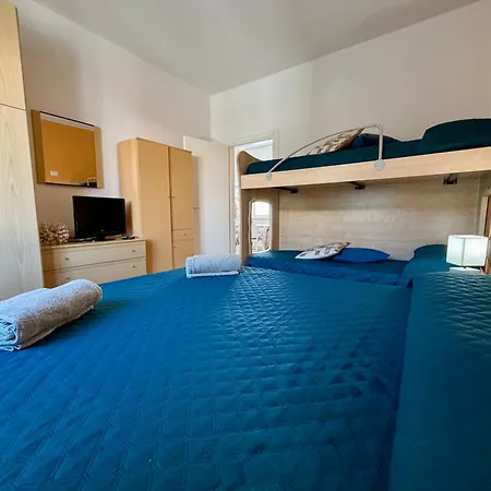 New Private Parking And Ac Apartamento Lignano Sabbiadoro